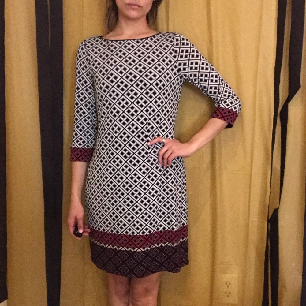White House | Black Market size S dress 🍷